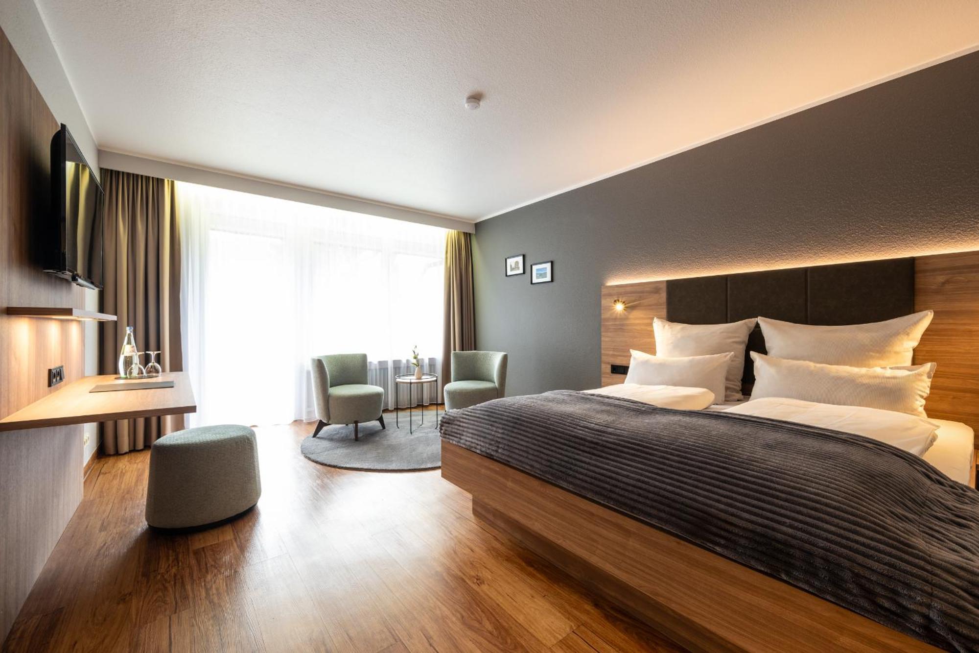Doppelzimmer mit Balkon