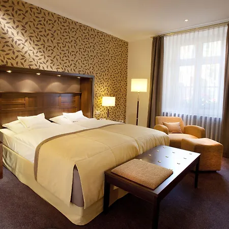 Boutique-Hotel Moseltor-3